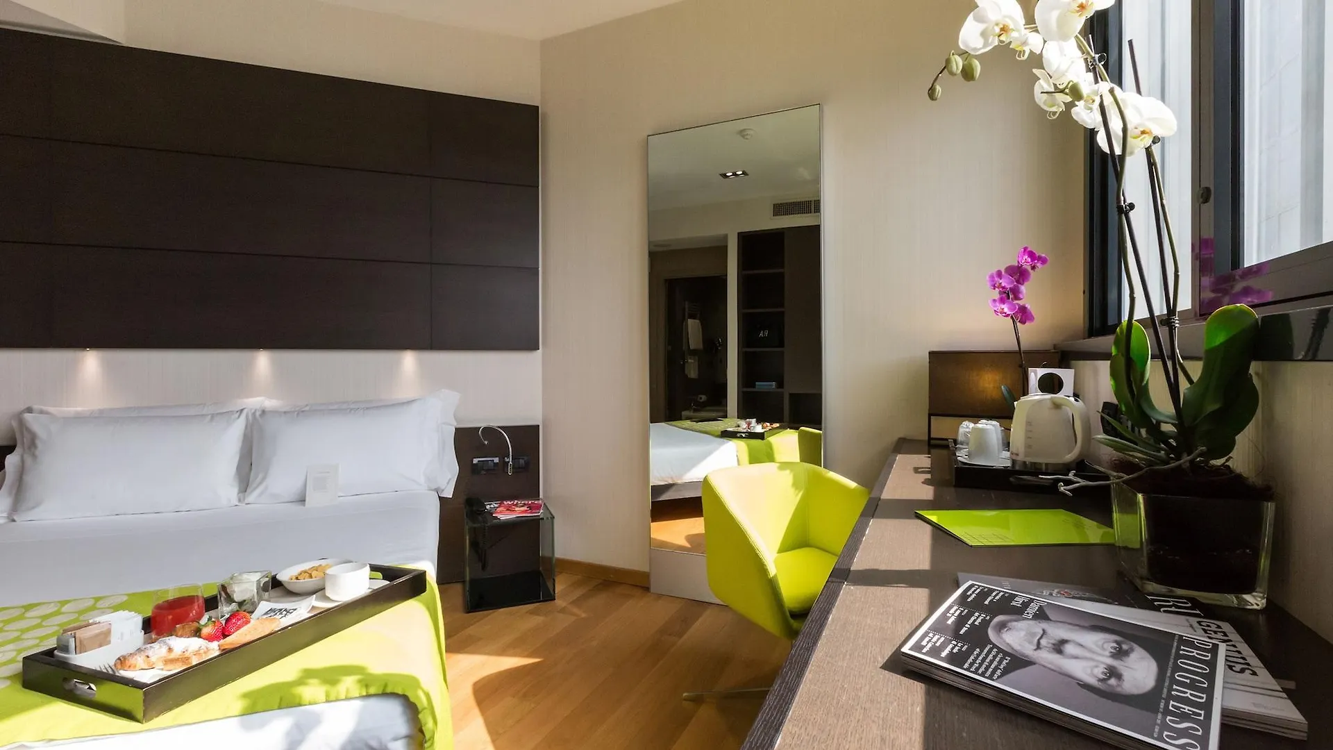 Best Western Plus The Hub Hotel Milão
