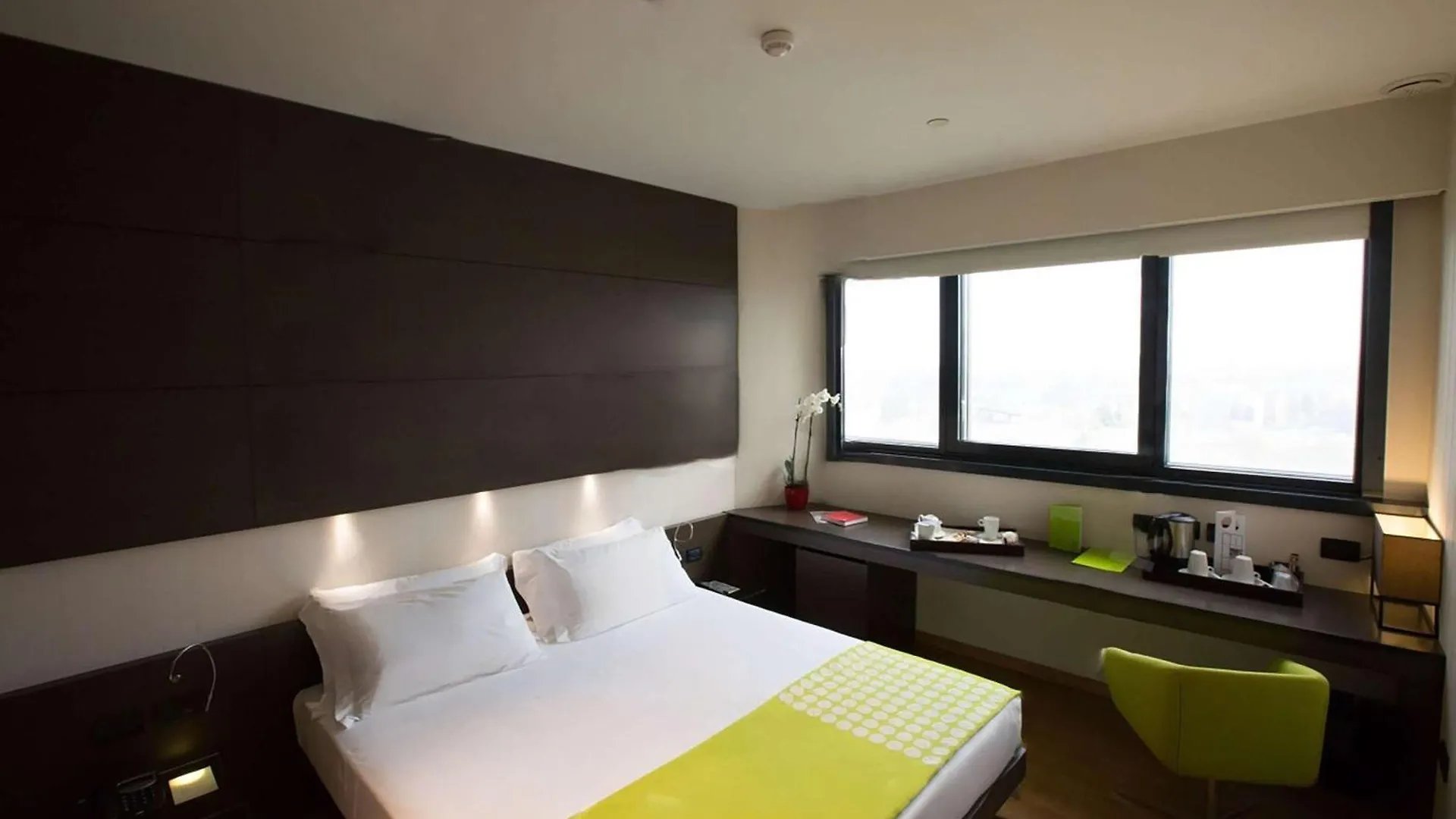 Best Western Plus The Hub Hotel Milão
