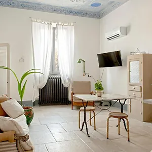 Appartamento Piéce En Rose Livorno