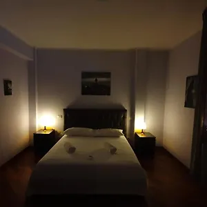 Nirvana House Piza