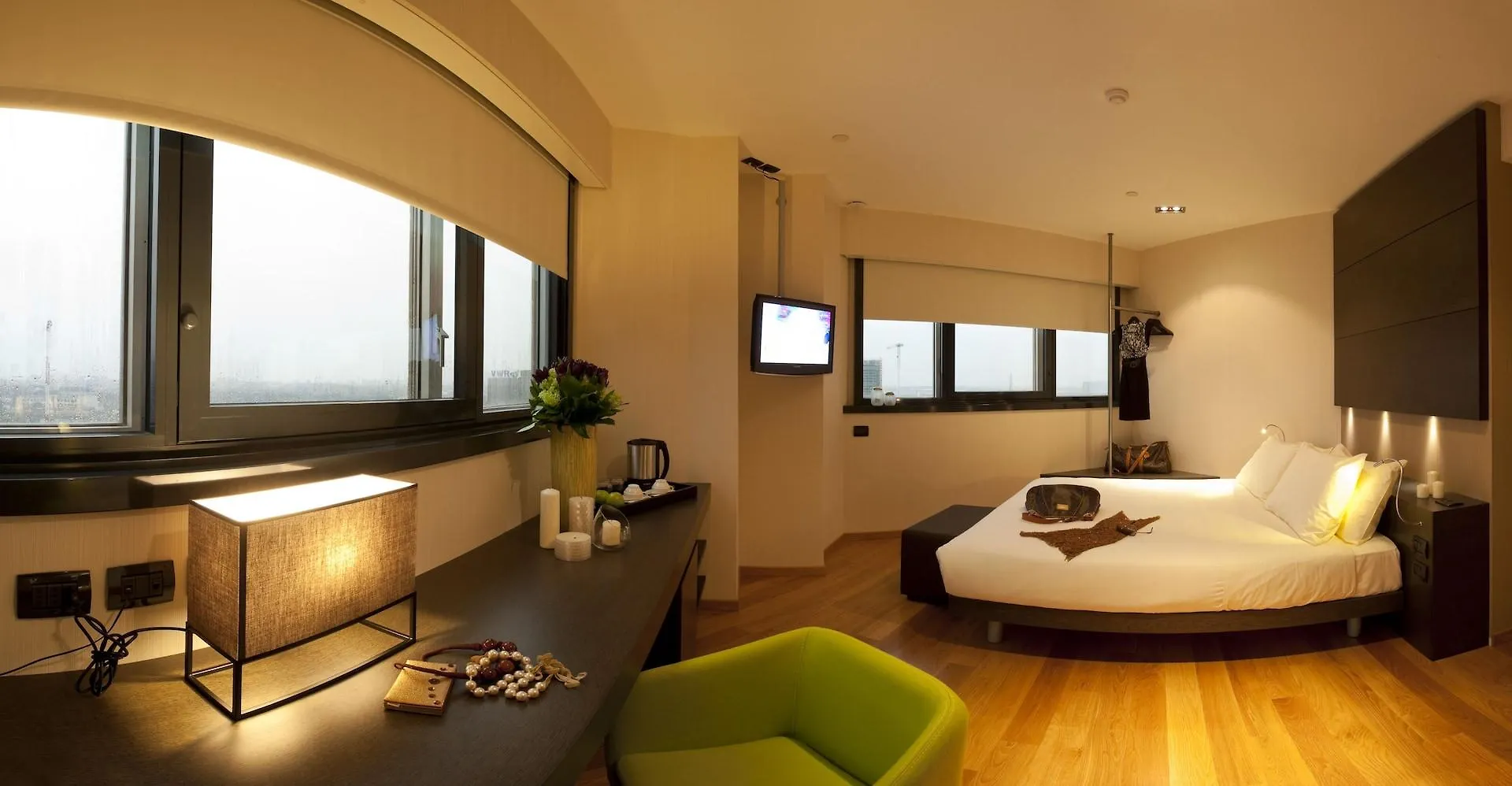 Best Western Plus The Hub Hotel Milan 4*,