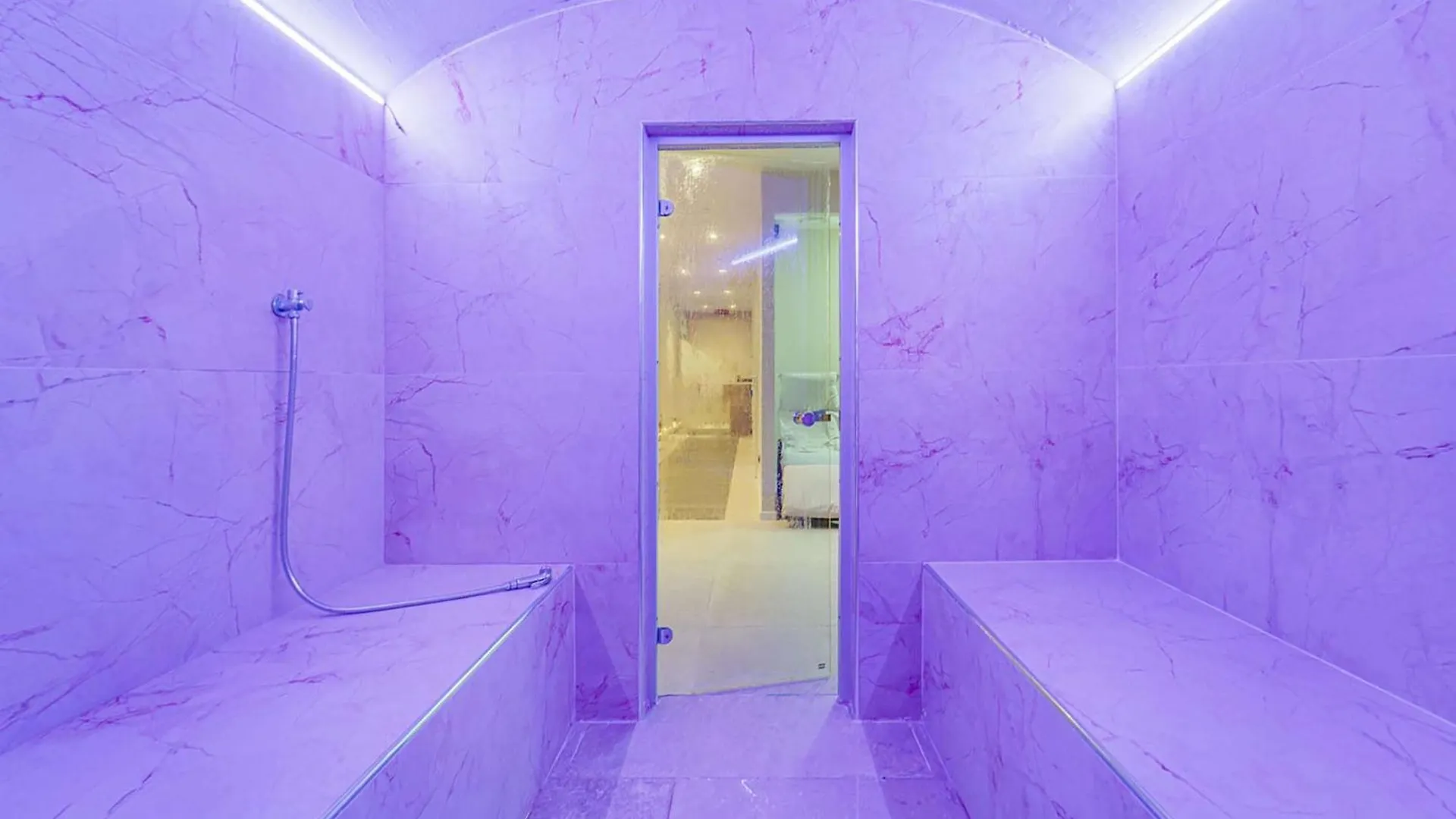 Best Western Plus The Hub Hotel Milan
